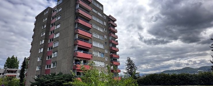 3 1/2 Zimmerwohnung zu verkaufen mit tollem Ausblick!